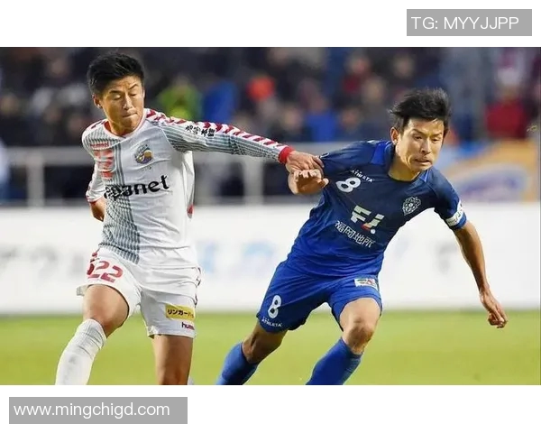 山口雷诺法与甲府风林的激烈对决展现足球魅力与团队精神